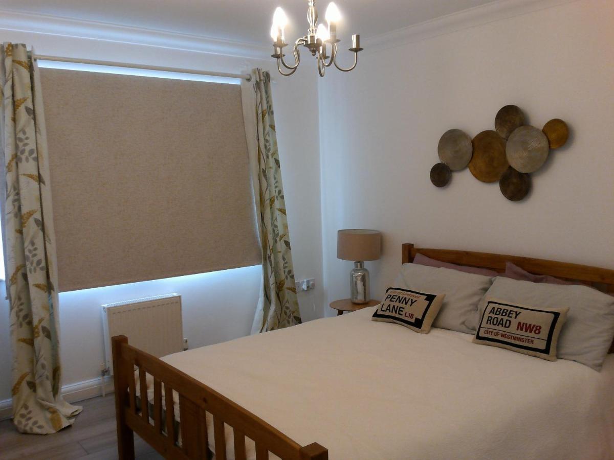 Two Bedroom London Luxury Apartment Экстерьер фото